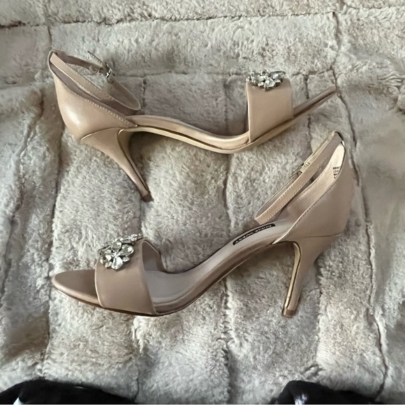 Nine West Intimate Nude Jeweled Ankle Strap Stiletto Heels Sandals - Picture 5 of 11